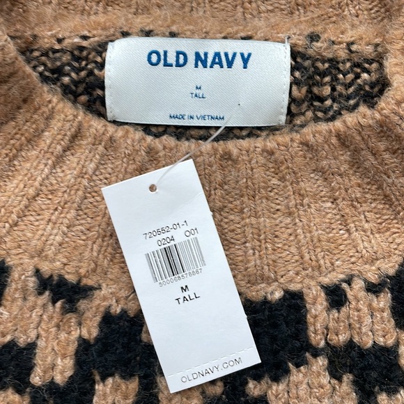 Old Navy NWT Leopard Print Chunky Crewneck Sweater - Size M tall - Picture 2 of 3
